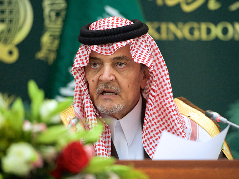 الكشف عن سر بكاء الأمير الراحل "سعود الفيصل" في موسكو... شاهد الفيديو